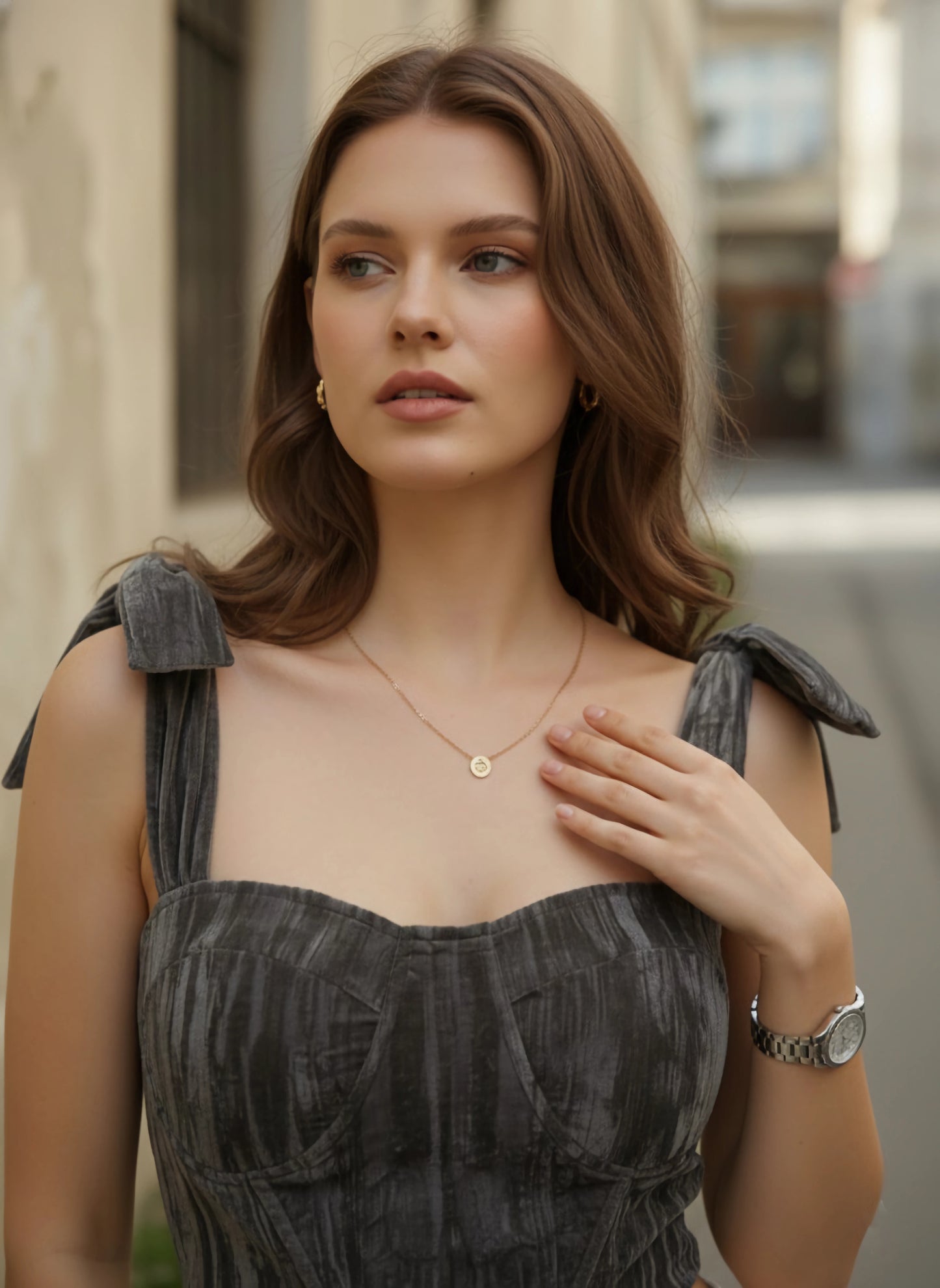 Solid Grey Sweetheart Neck Hook-&-Eye Tie-Up Straps Velvet Cropped Top