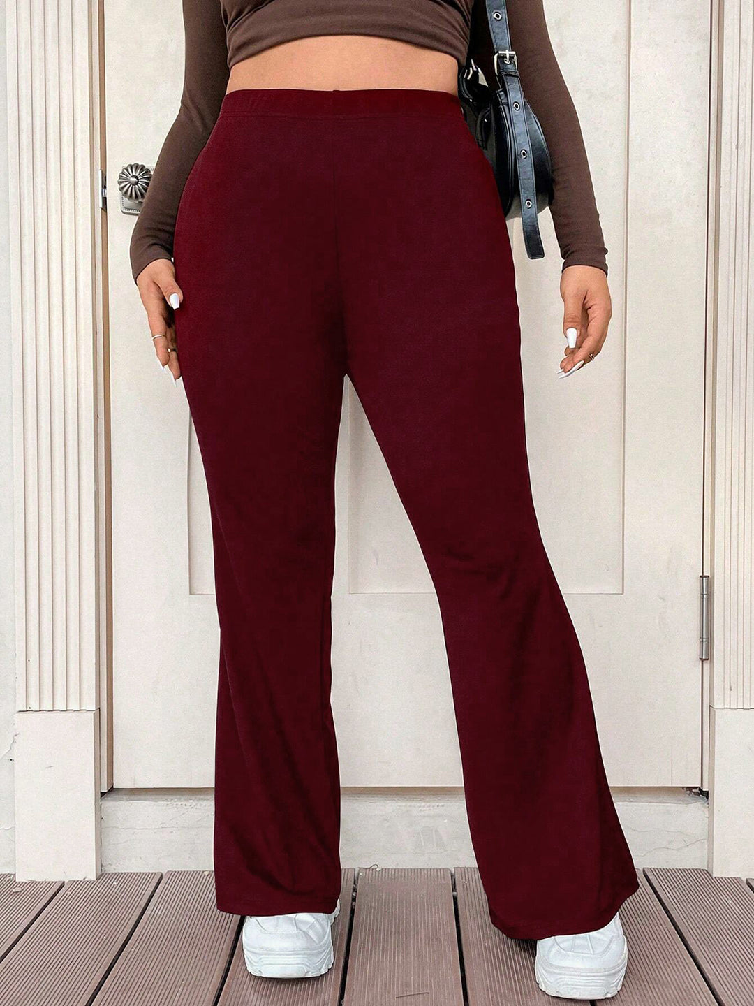 Berrylush Curve Women Red Solid High Rise Knitted Regular Trouser