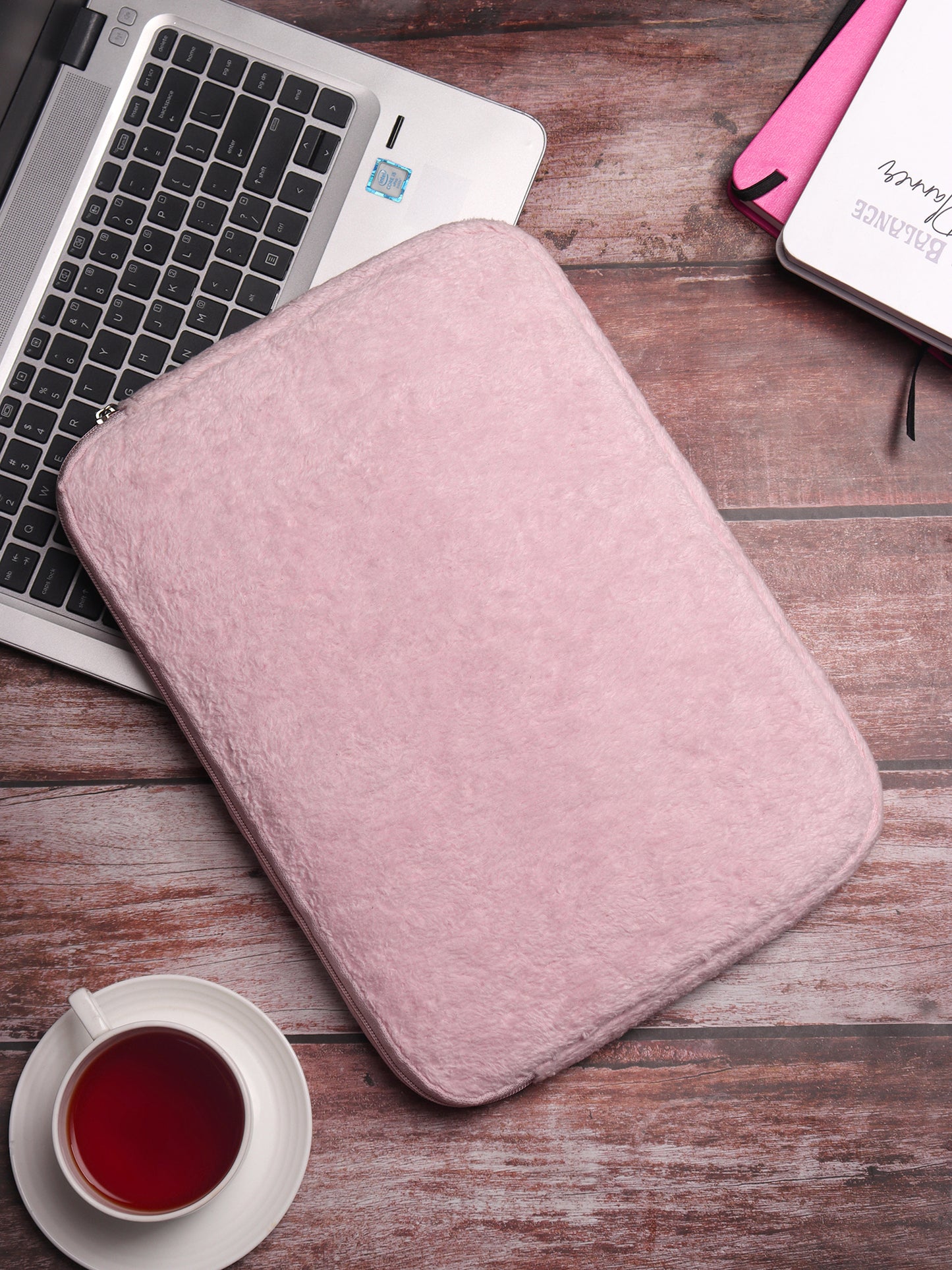 Berrylush Women Solid Pink Fabric Padded Regular Laptop Sleeve