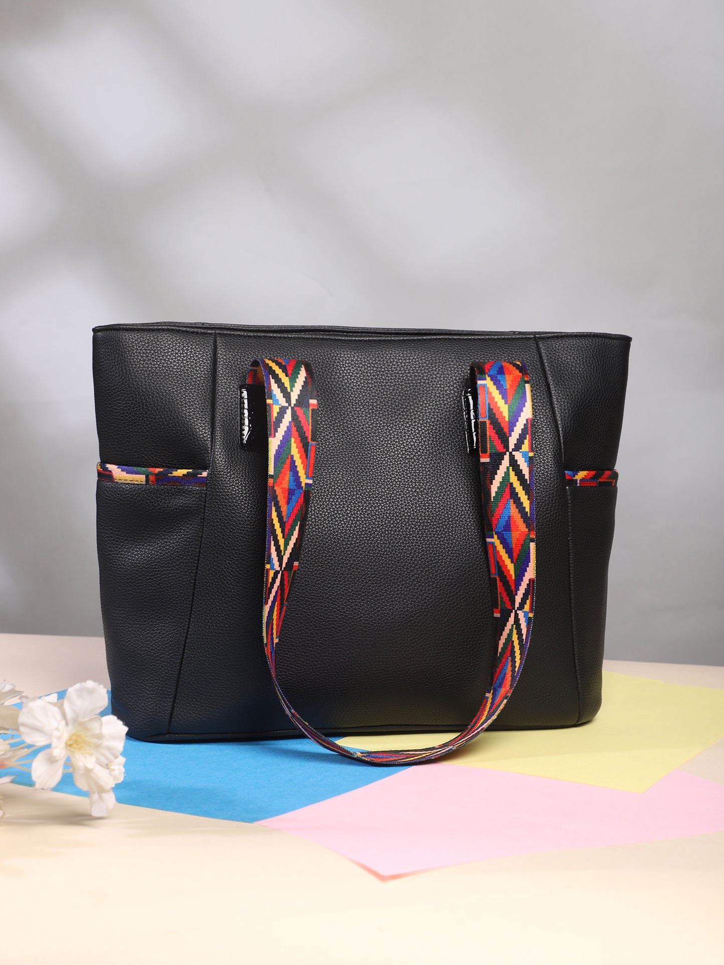 Berrylush Women Black & Multicolour Textured Pattern PU Zipper-Up Two Handle Regular Shopper Bag