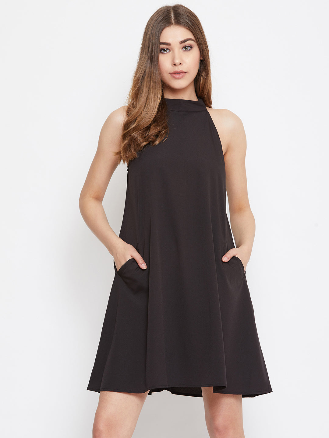 Berrylush Women Solid Black Halter Neck A-Line Mini Dress