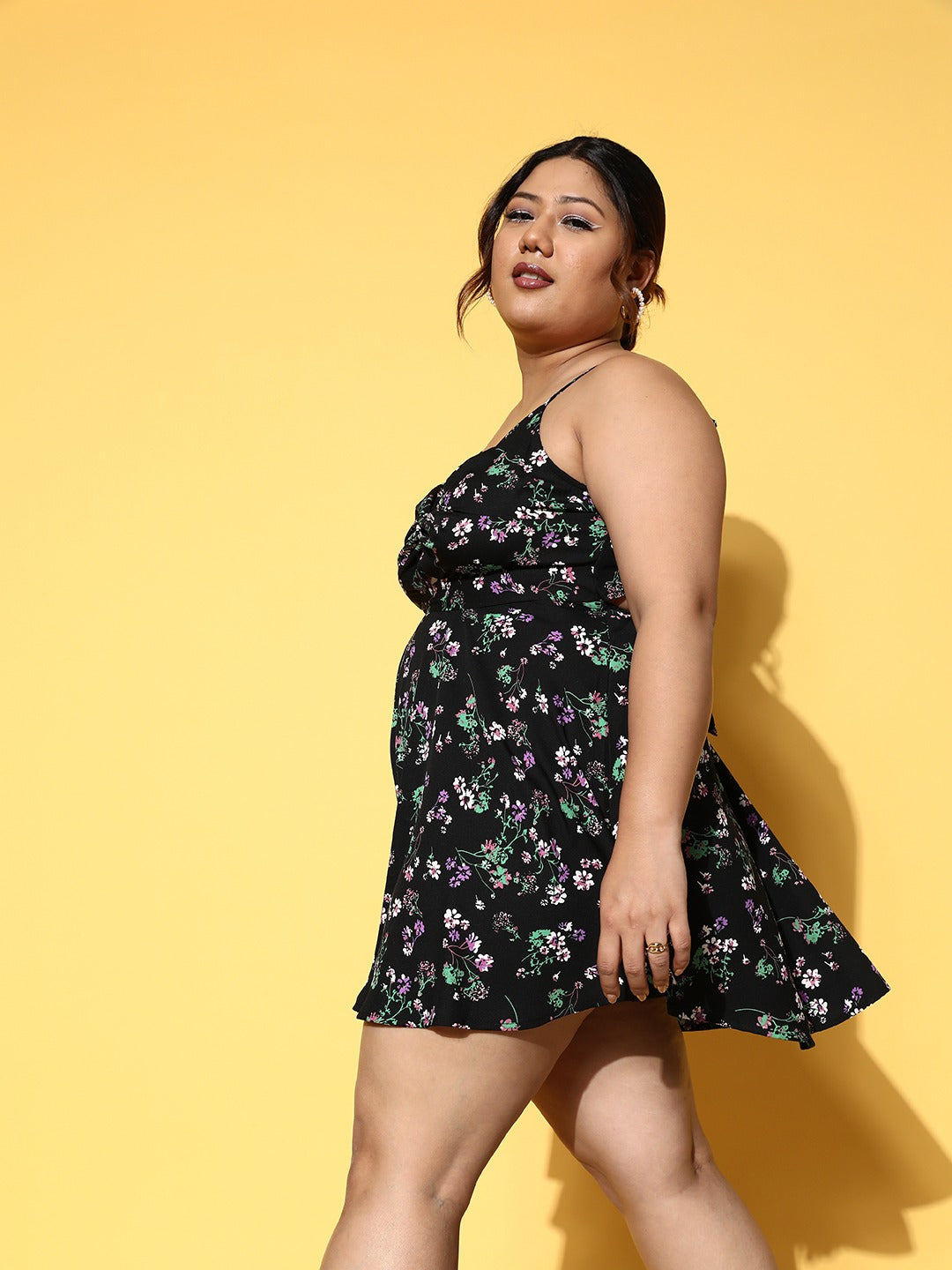 Women Plus Size Black Purple Floral Printed Crepe Front Twist