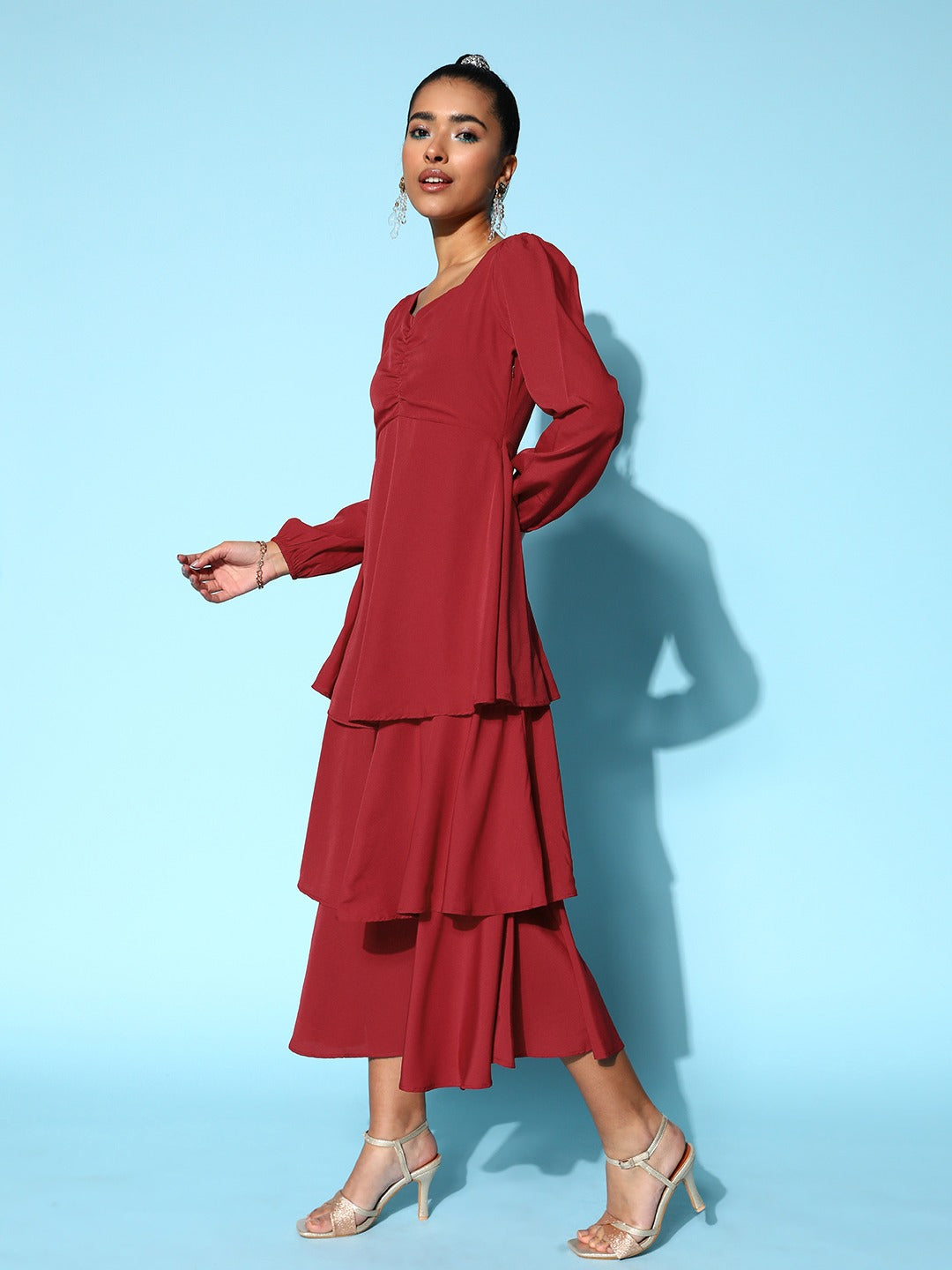Berrylush Women Solid Red Sweetheart Neck Puff Sleeve Flounce Tiered A-Line Maxi Dress