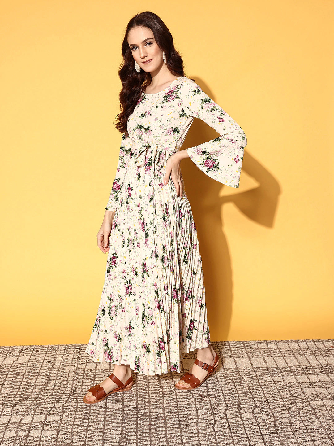 Round neck floral printed maxi dress Clearance