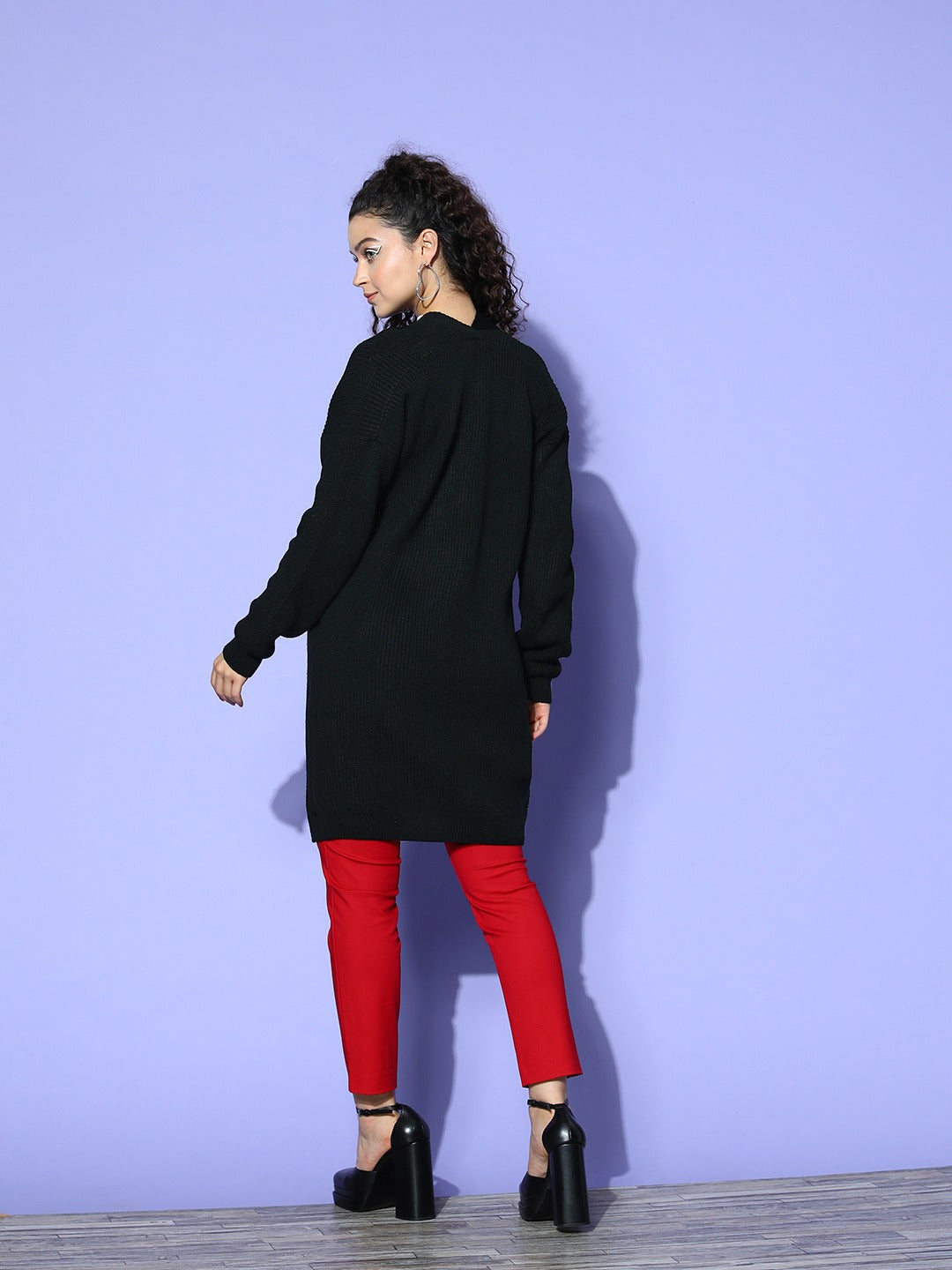 Berrylush Women Solid Black V-Neck Drop-Shoulder Sleeves Open-Front Acrylic Straight Hem Longline Sweater