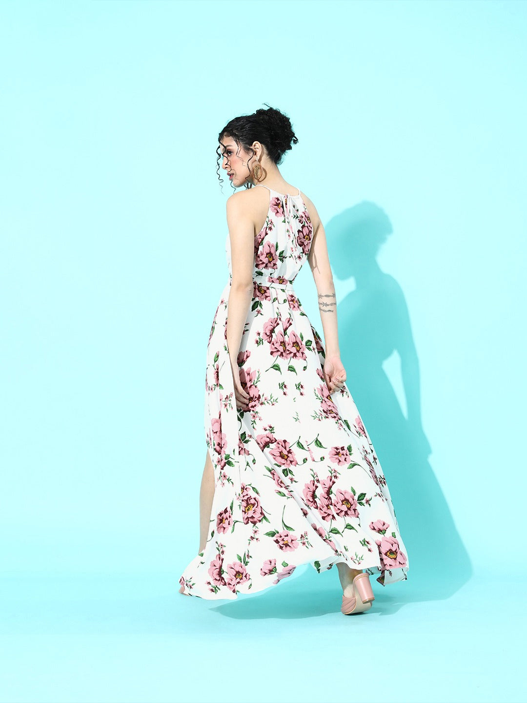 Berrylush Women White Floral Halter Neck Belted Split Thigh Maxi Dress