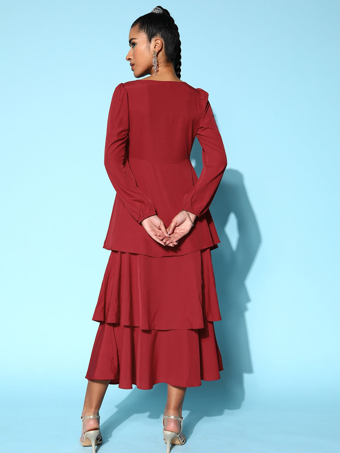 Berrylush Women Solid Red Sweetheart Neck Puff Sleeve Flounce Tiered A-Line Maxi Dress