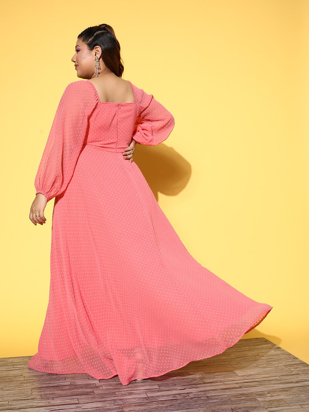 Women Plus Size Solid Pink Dobby Weave Square Neck Thigh-High Slit Fit &  Flare Maxi Dress - Berrylush