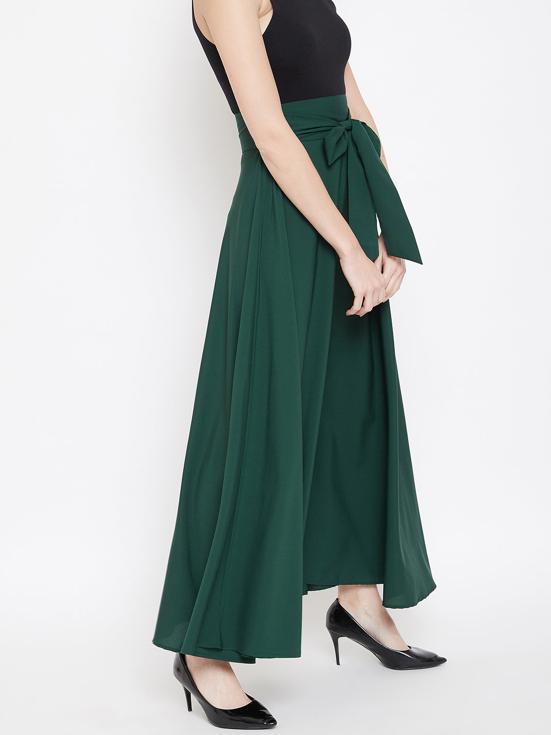Berrylush Women Solid Green Waist Tie-Up High Waist Flared Maxi Skirt