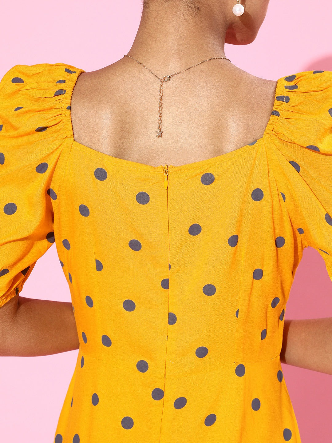 Berrylush Women Yellow & Black Polka Dot Printed Sweetheart Neck Flare Berrylush Women Yellow & Black Polka Dot Printed Sweetheart Neck Flare