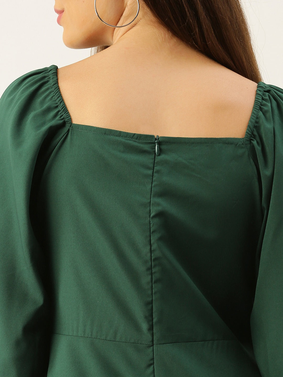 Berrylush Women Solid Green Square Neck Slim-Fit Maxi Dress Berrylush Women Solid Green Square Neck Slim-Fit Maxi Dress