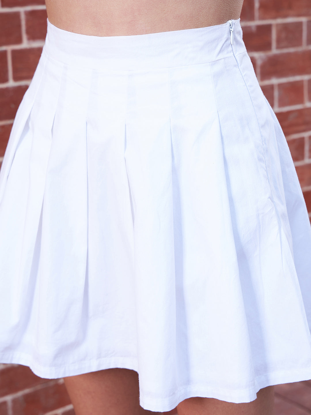 Women Solid White Elastic Waistband Cotton Slip-On Pleated Mini Skirt -  Berrylush