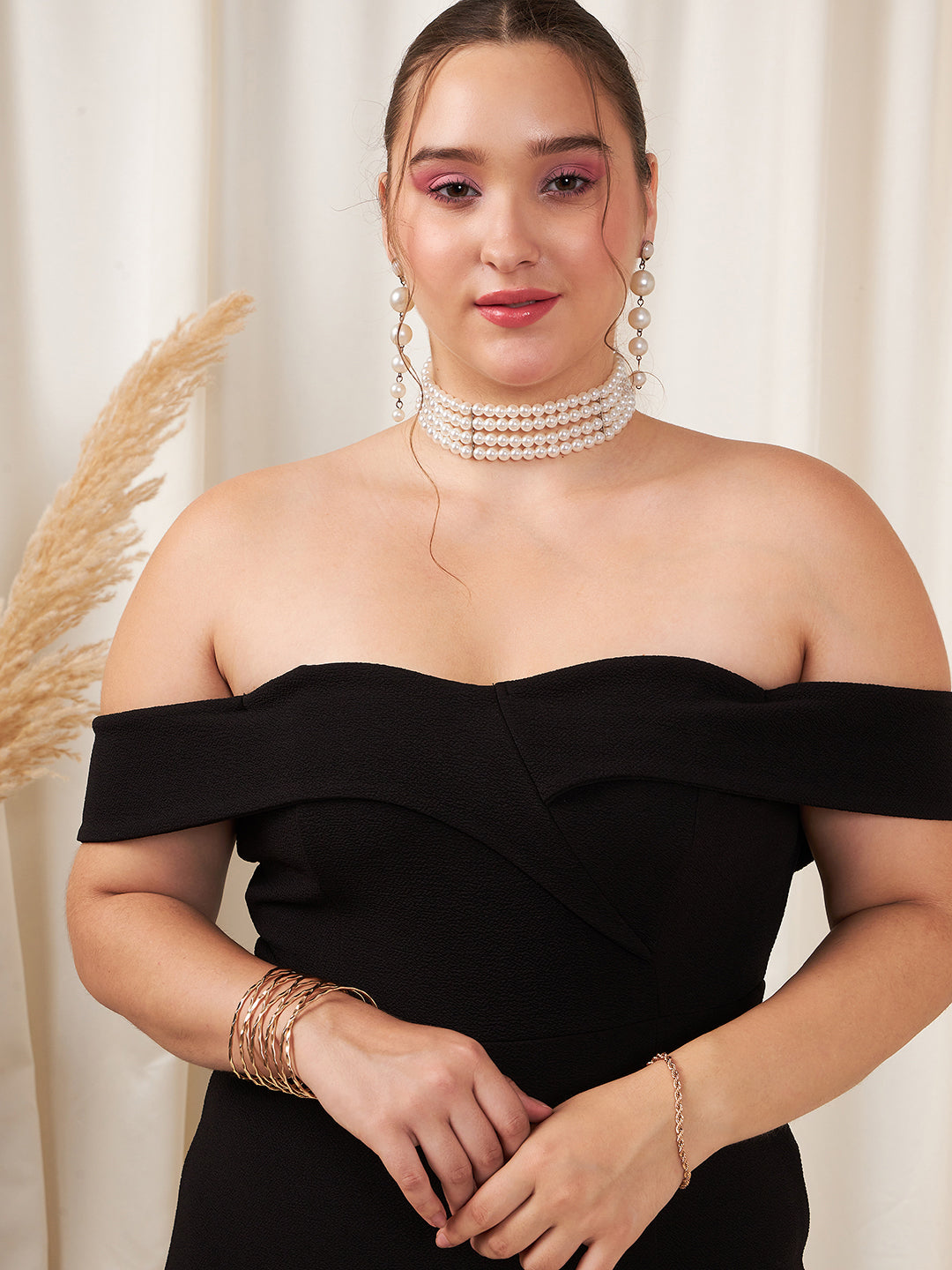 Women Plus Size Solid Black Off-Shoulder Neck Three-Quarter Sleeve Thigh-High Slit Flared Maxi Dress - Berrylush Women Plus Size Solid Black Off-Shoulder Neck Three-Quarter Sleeve Thigh-High Slit Flared Maxi Dress - Berrylush
