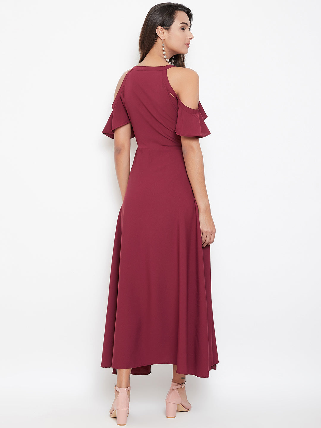 Berrylush Women Solid Maroon V-Neck Cold-Shoulder Maxi Dress