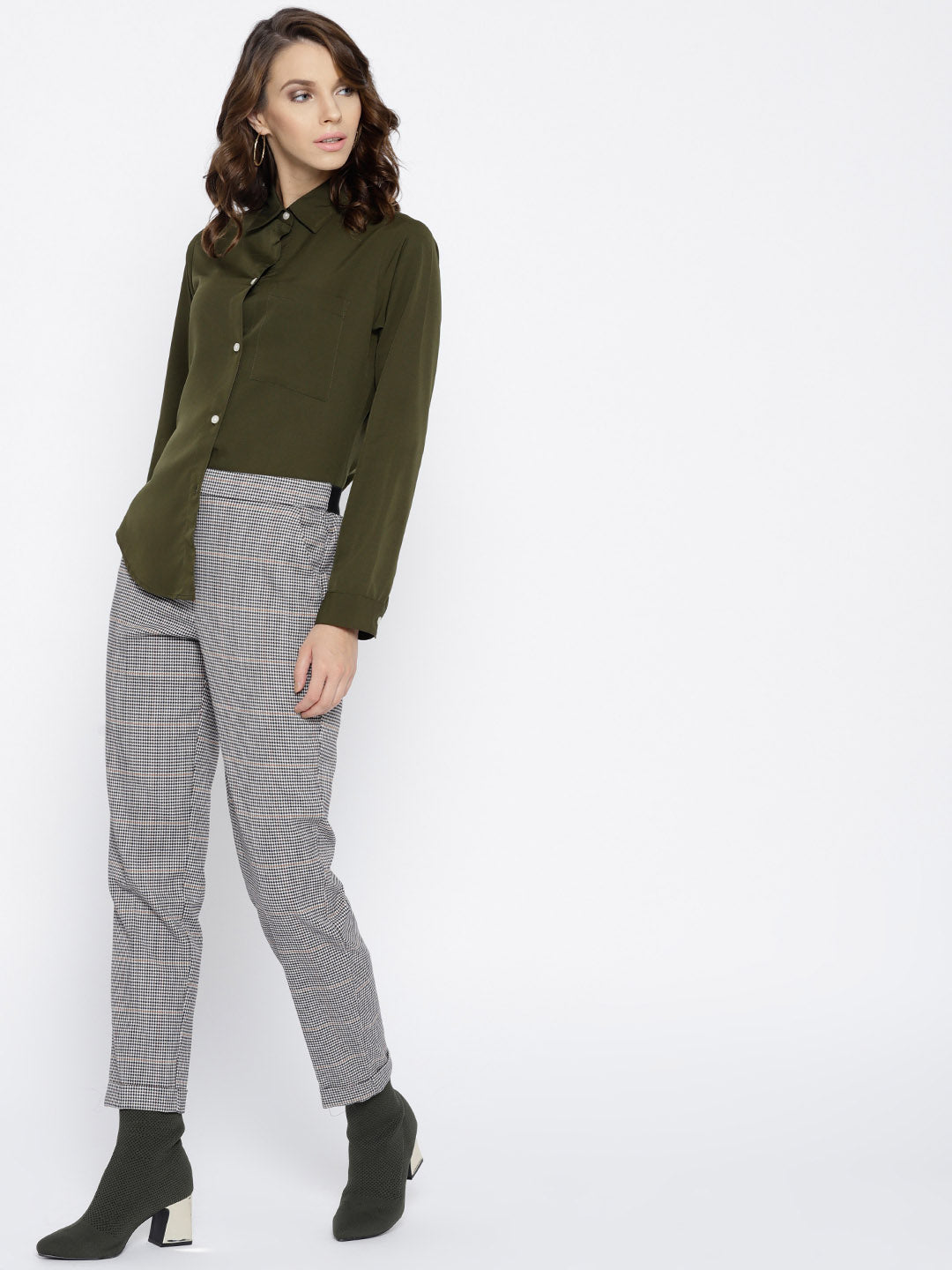 Olive Green Regular Fit Solid Casual Shirt - Berrylush