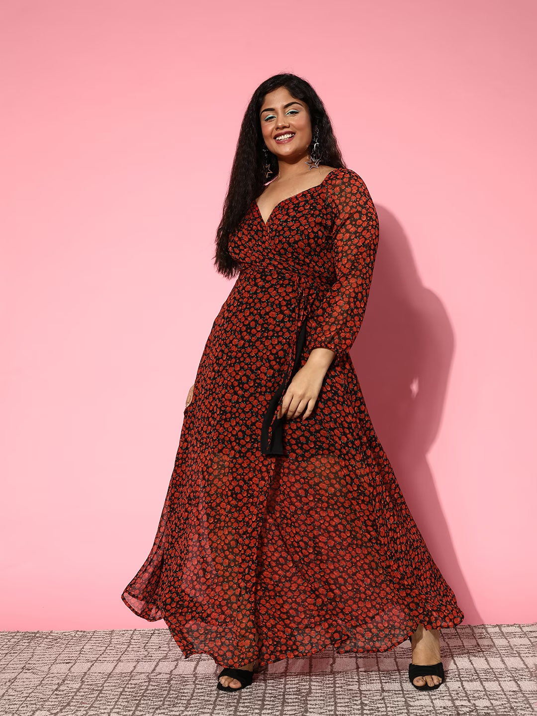 Women Plus Size Black & Red Floral Printed Sweetheart Neck Waist Tie-Up  Georgette Pleated Wrap Maxi Dress - Berrylush