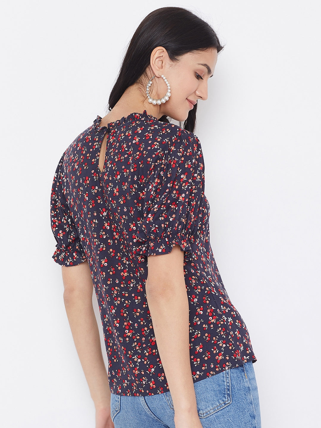 Berrylush Women Navy Blue Floral Printed Round Neck Top