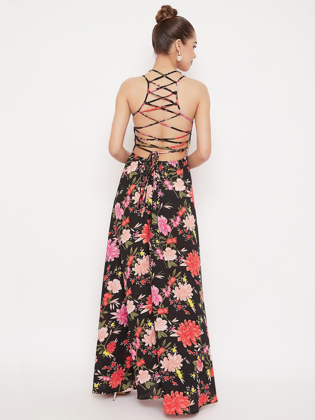 Berrylush Women Black Floral Printed Tie-Up Backless Maxi Dress