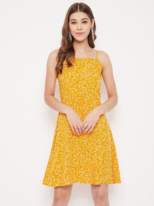 Berrylush Women Yellow & White Floral Printed Fit & Flare Mini Dress