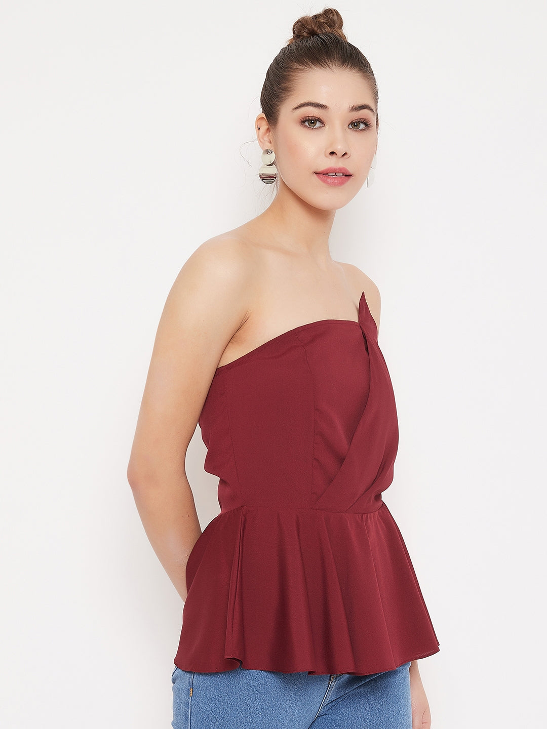 Berrylush Women Solid Maroon Strapless Neck Sleeveless Crepe Peplum Top